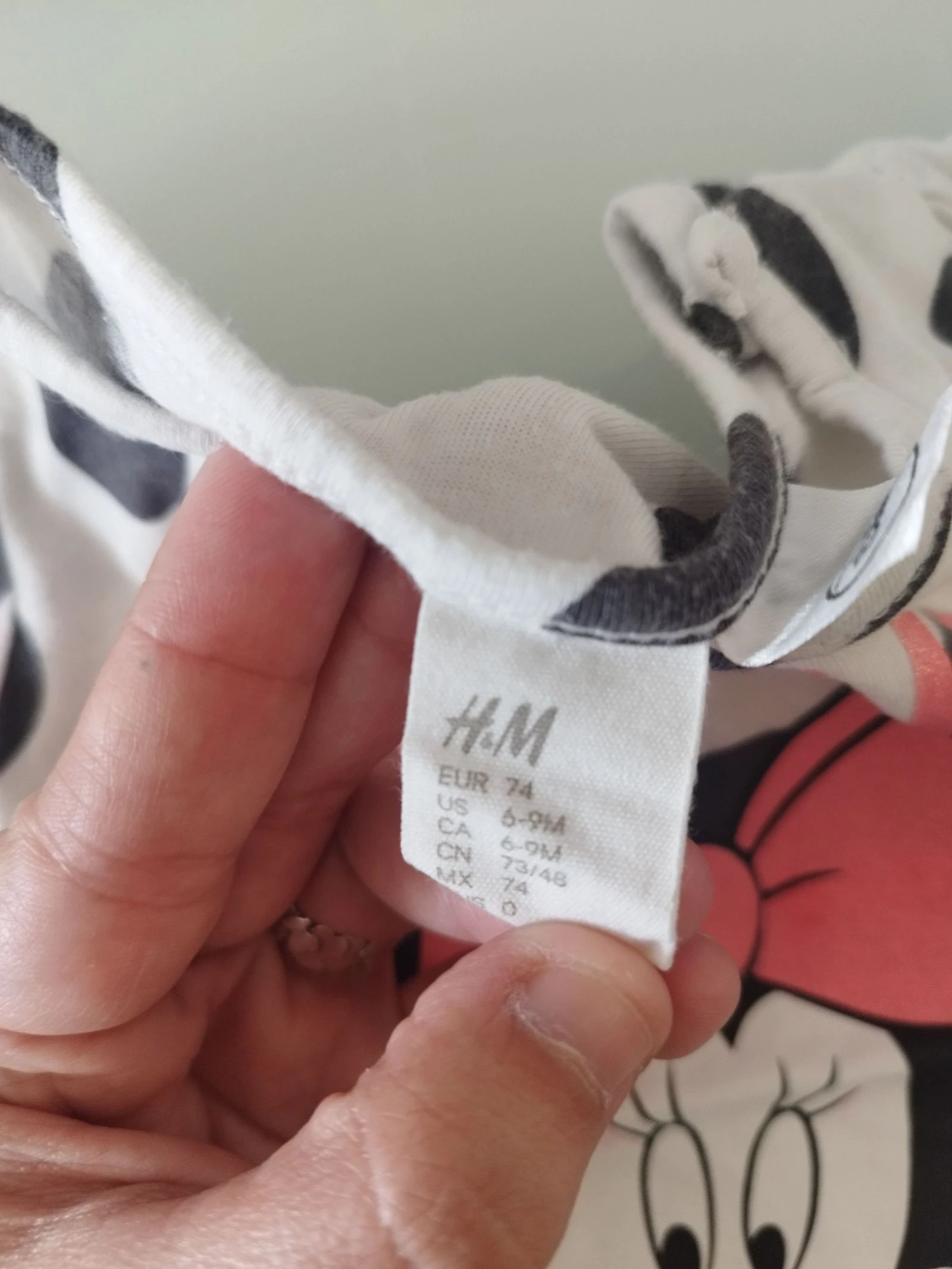 Pak van 2 Minnie Mouse T-shirts 6-9 maanden – photo 4
